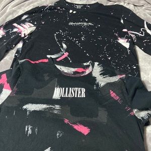 2 Hollister shirts